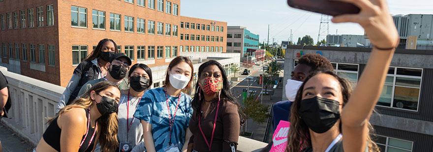 SPU students take a selfie in downtown Seattle